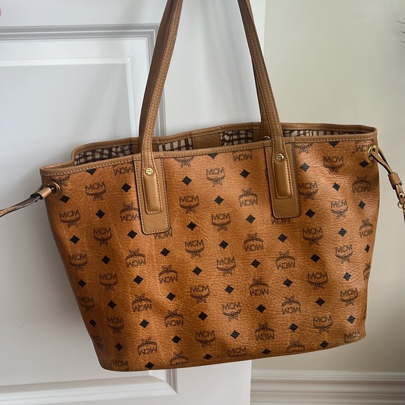 REVERSIBLE LIZ SHOPPER IN VISETOS - Picture 5 of 7